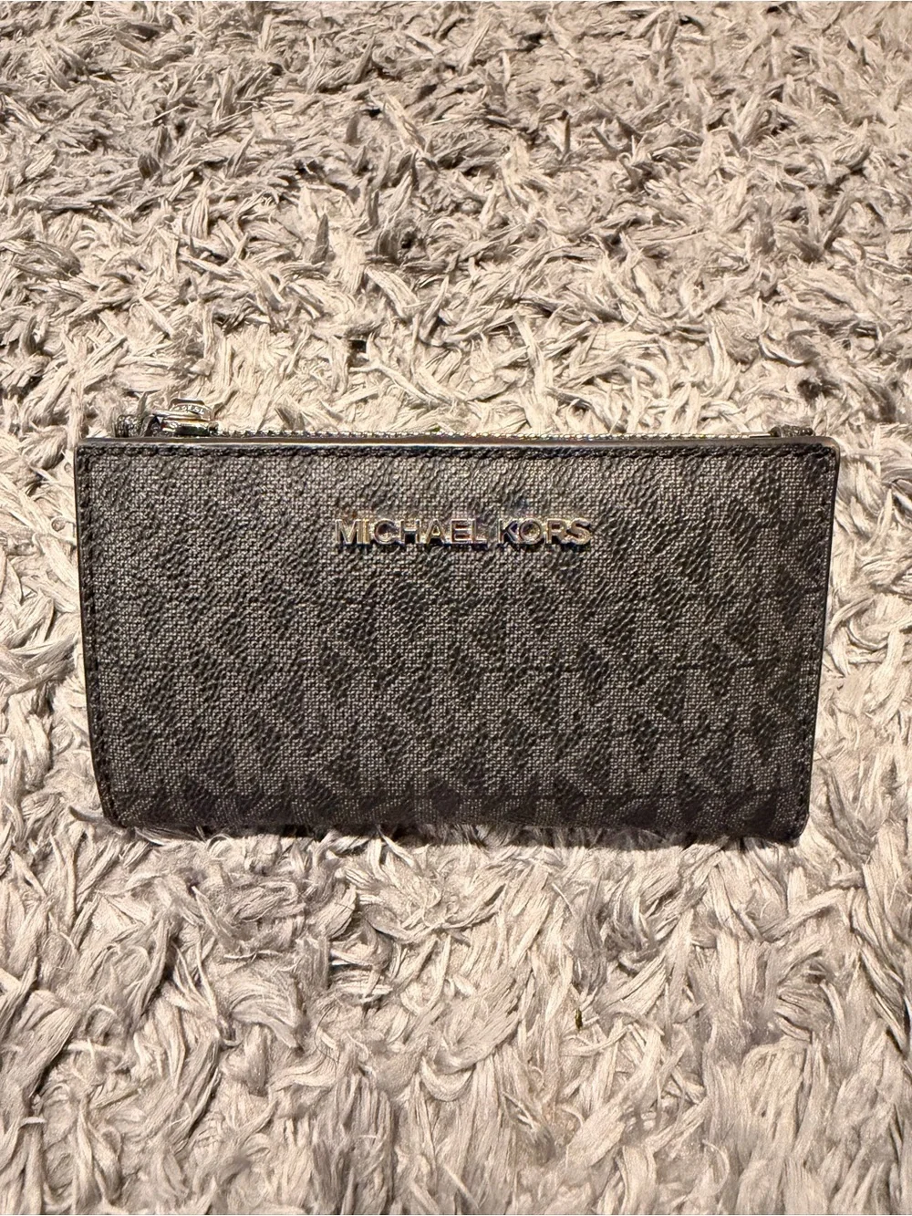 Michael Kors classic michael